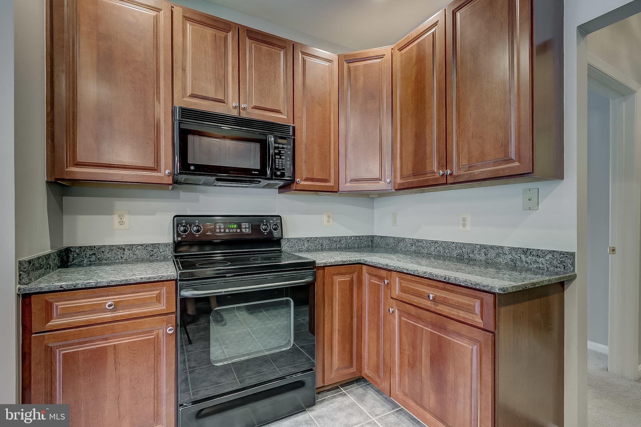 HOPEWELL POINTE - Residential