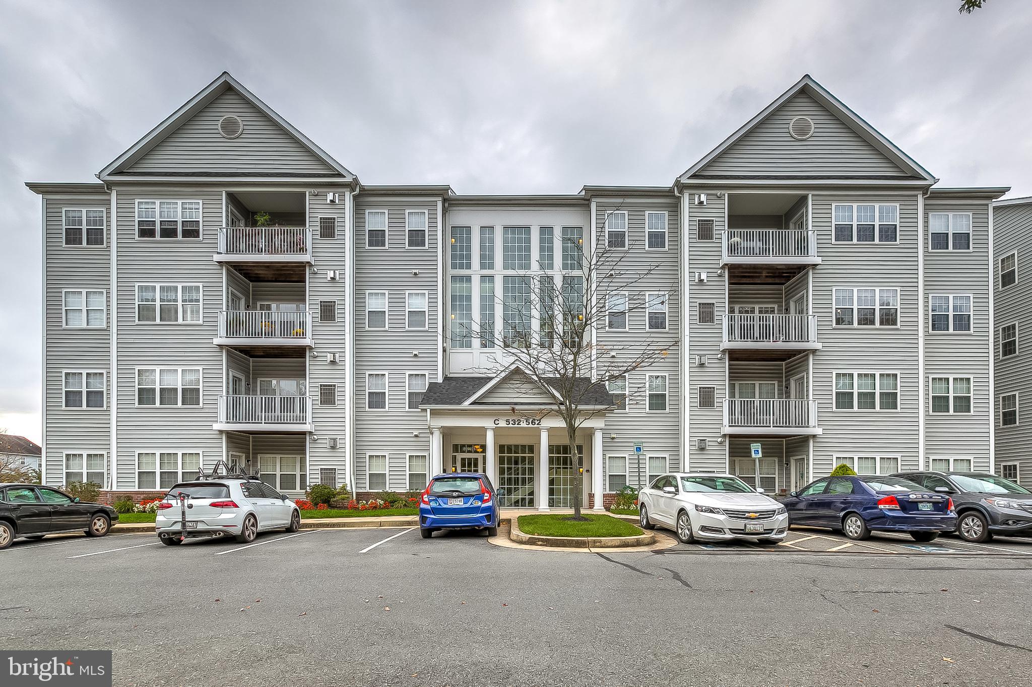 HOPEWELL POINTE - Residential