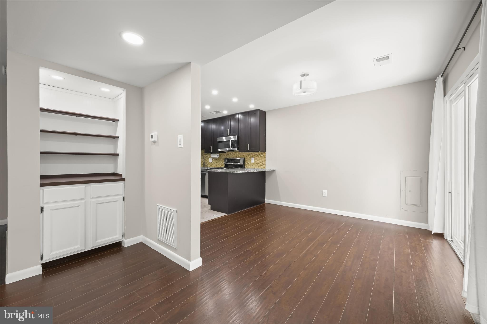 GERMANTOWN PARK - Residential