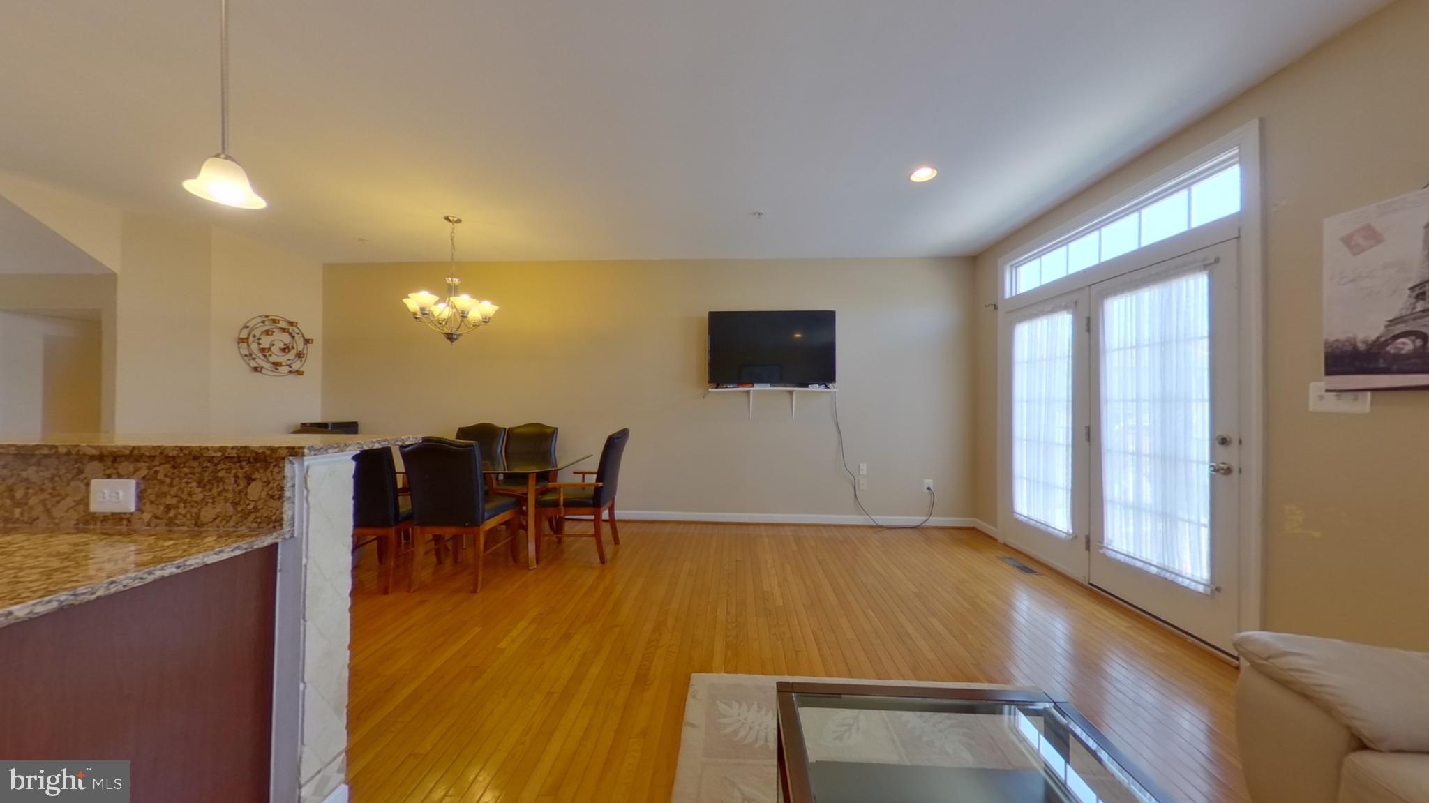 URBANA - Residential