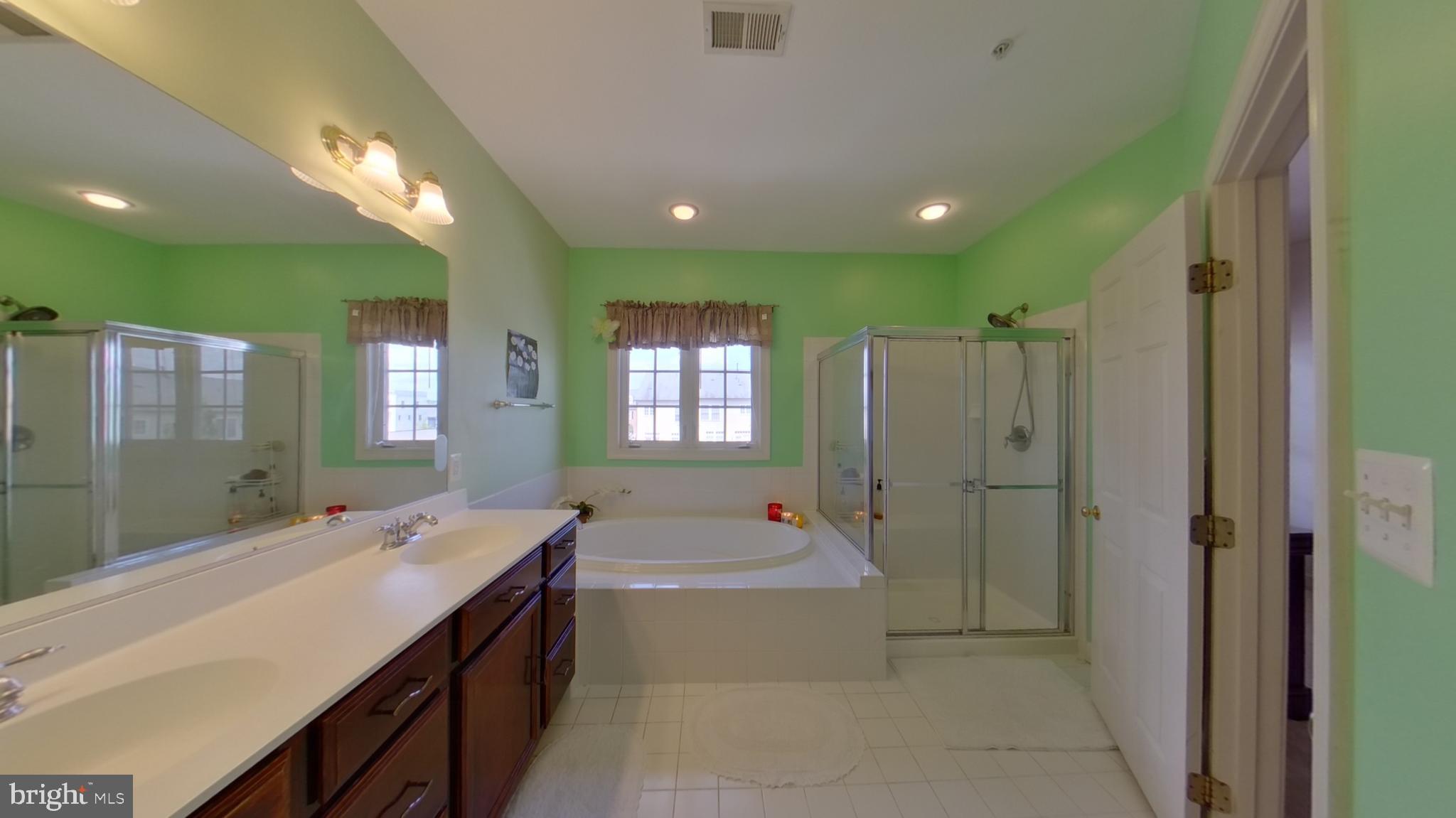 URBANA - Residential