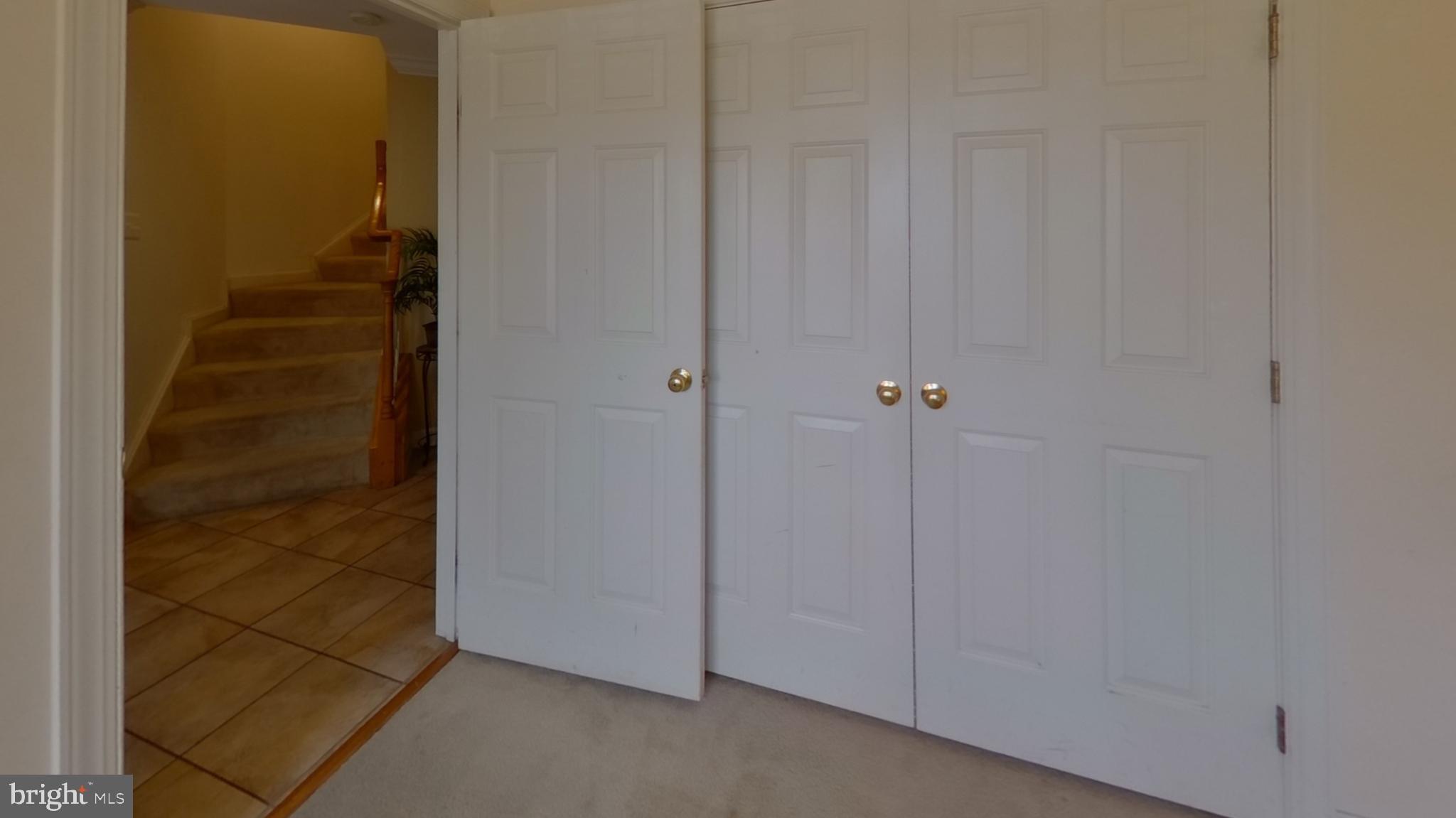 URBANA - Residential