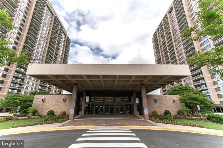 5505 SEMINARY ROAD 305N