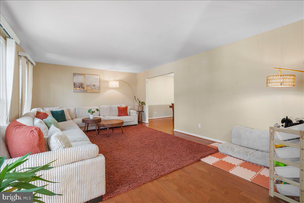 7117 COPPERWOOD COURT