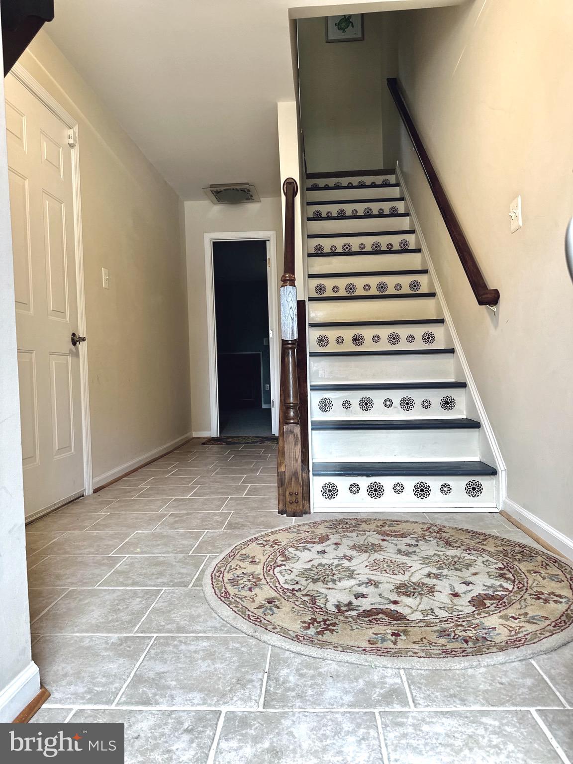 KINGSTOWNE - Residential Lease