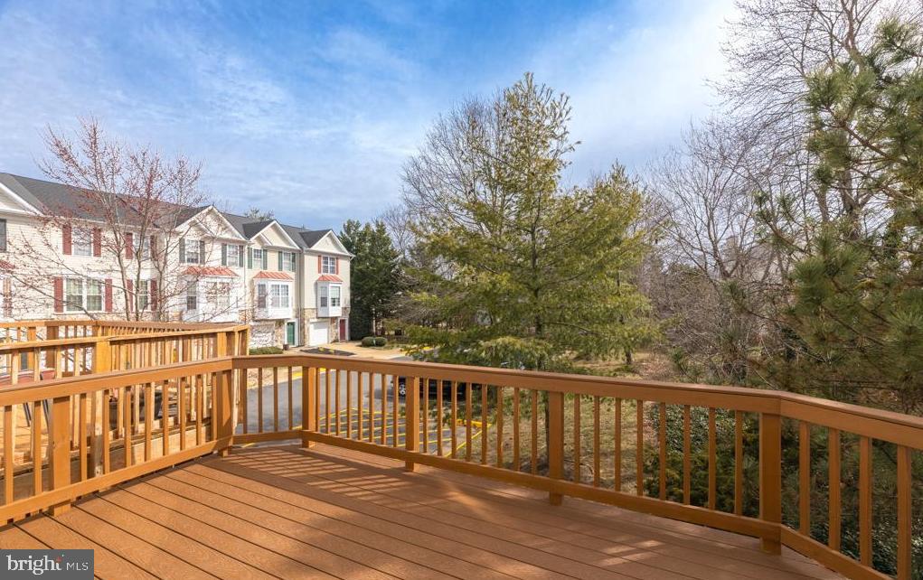 KINGSTOWNE - Residential Lease