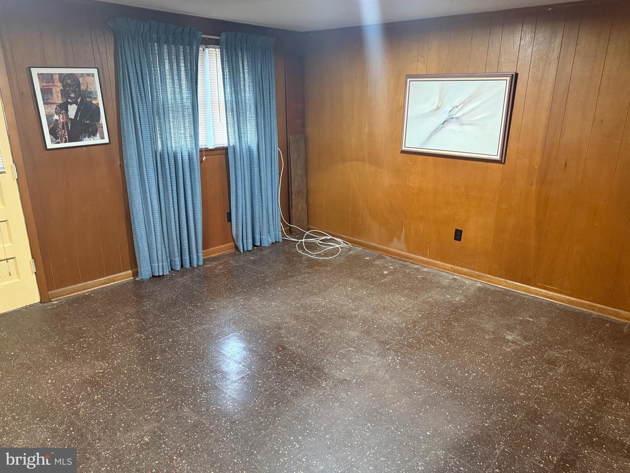 RAY PARK ESTATES - Residential