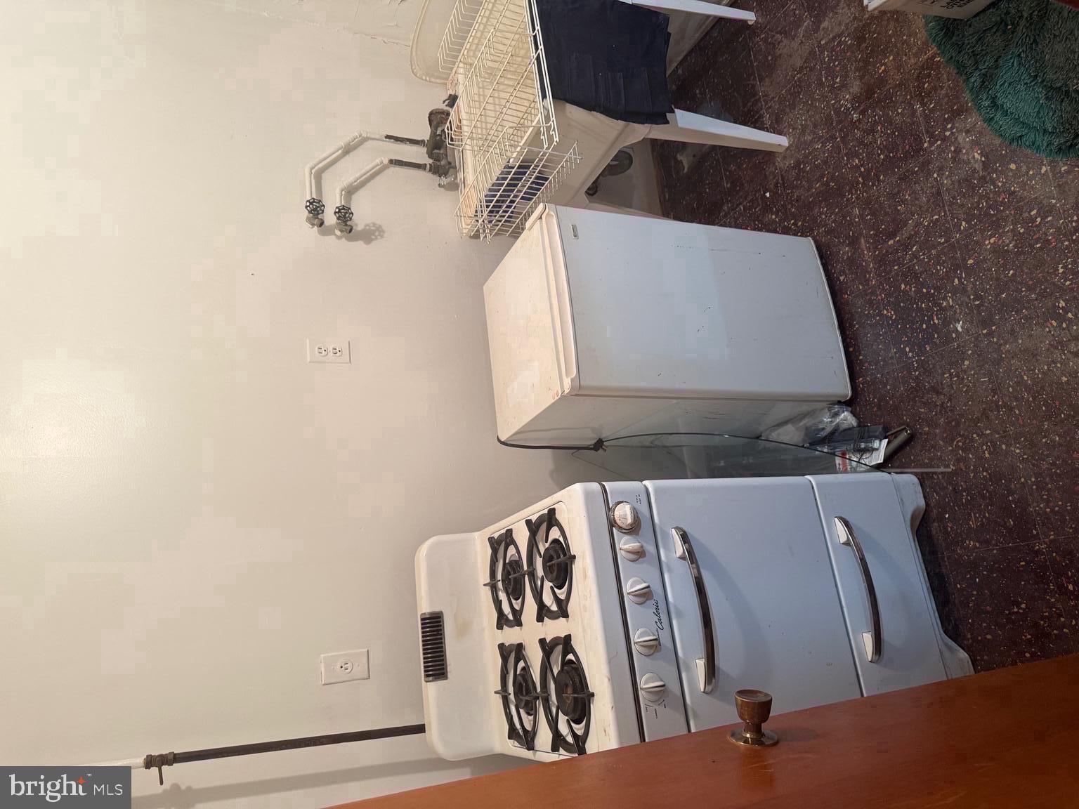 RAY PARK ESTATES - Residential