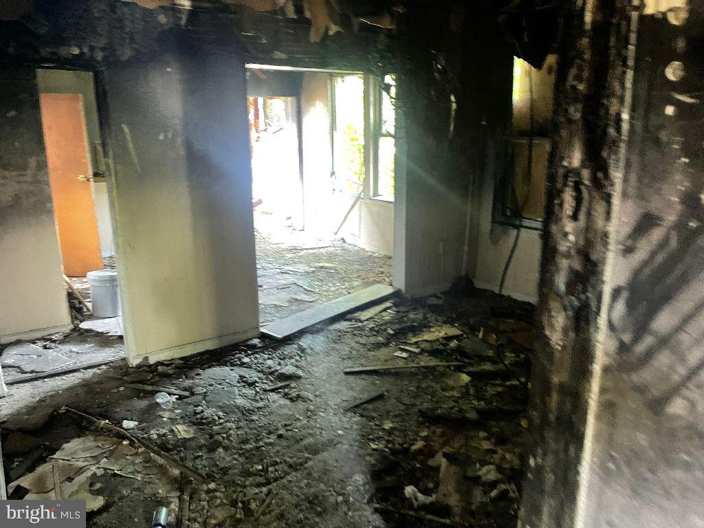 ARLINGTON - Residential