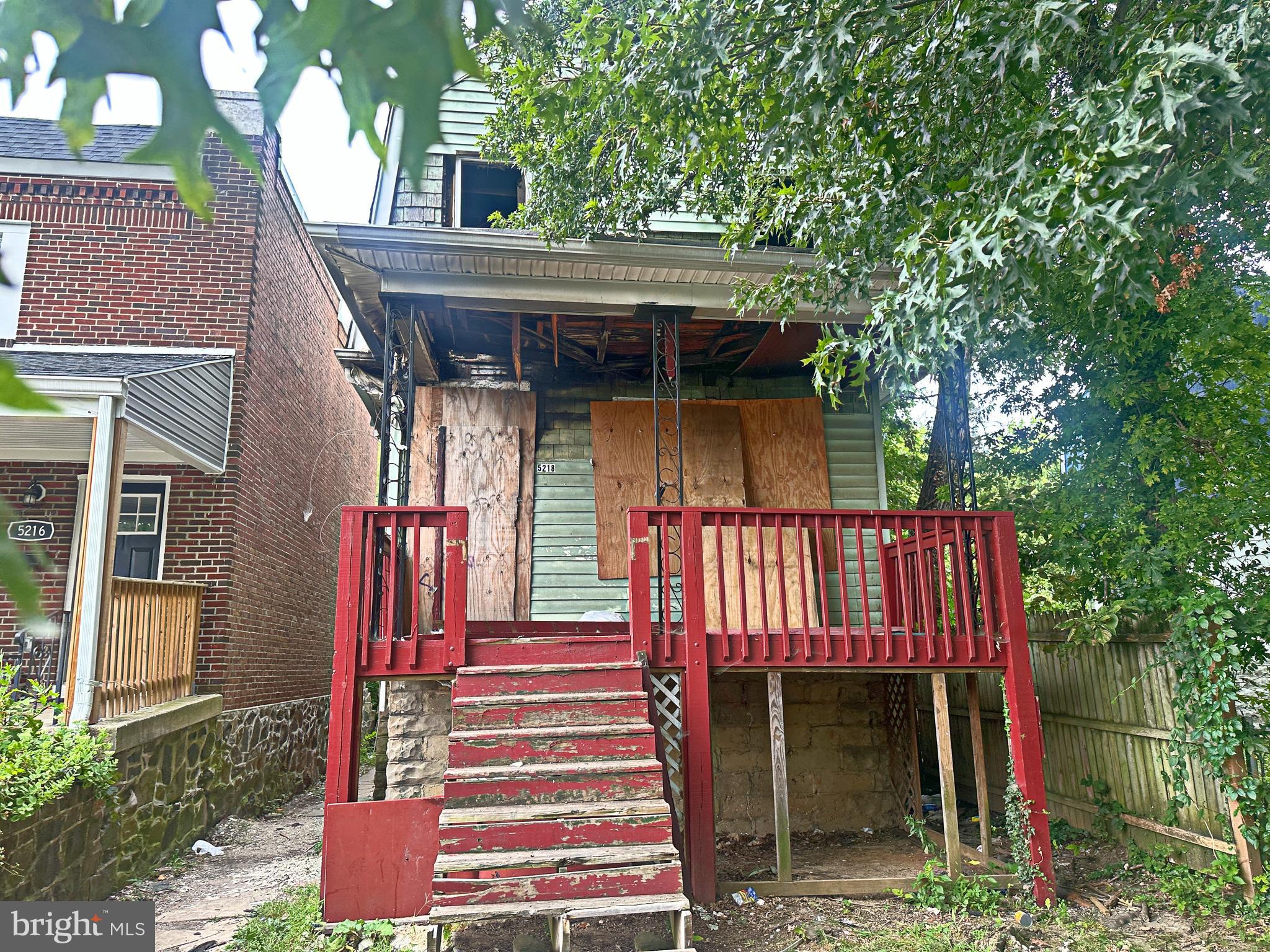 ARLINGTON - Residential