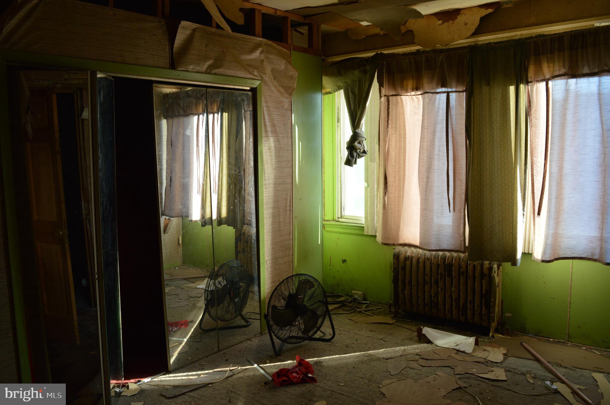 ALLEGHENY WEST - Residential