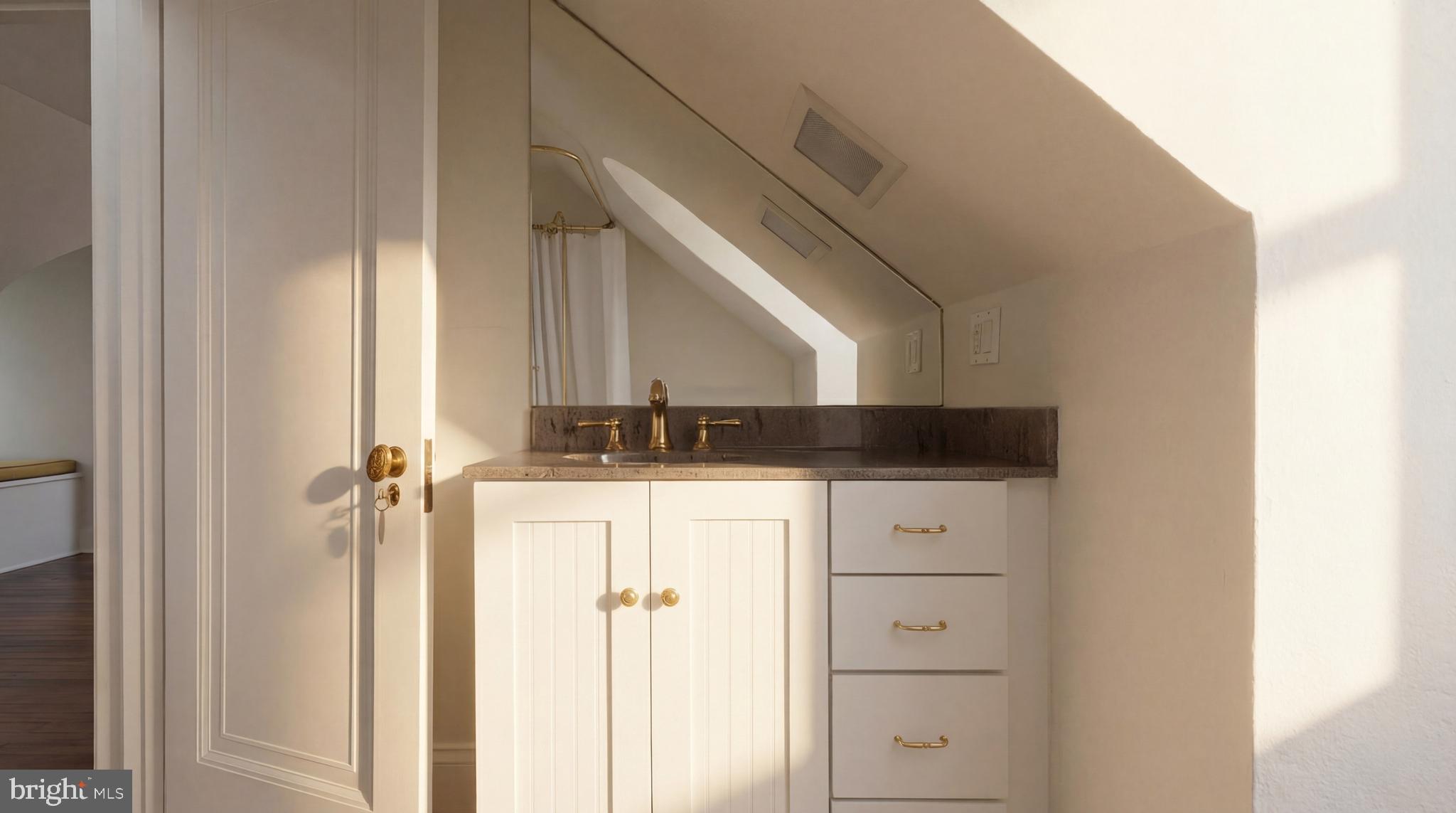 OBSERVATORY CIRCLE - Residential