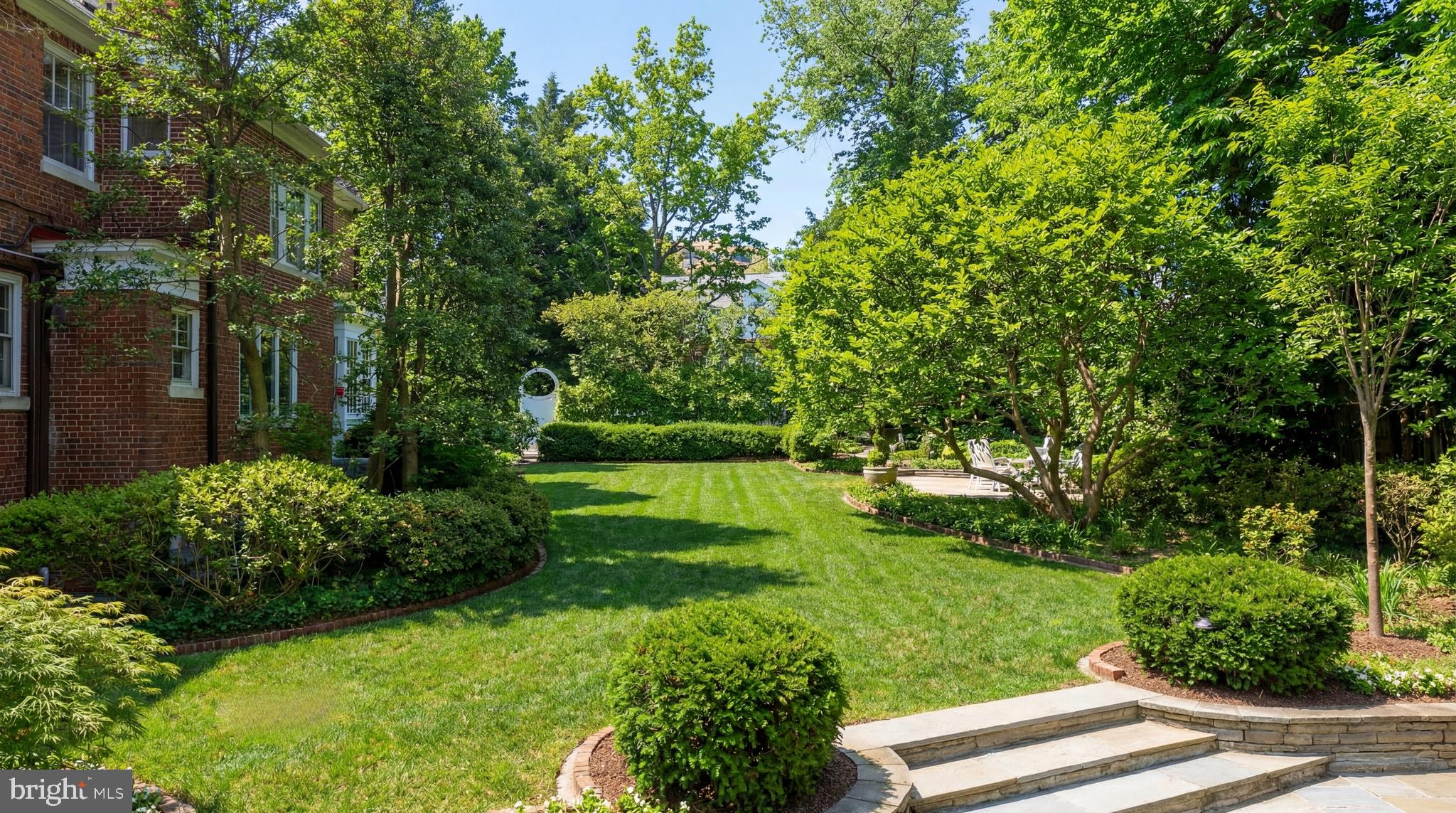 OBSERVATORY CIRCLE - Residential