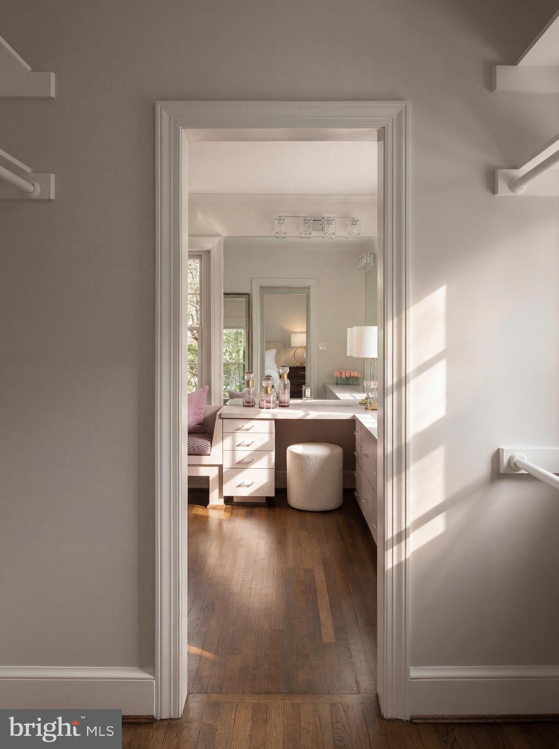 OBSERVATORY CIRCLE - Residential