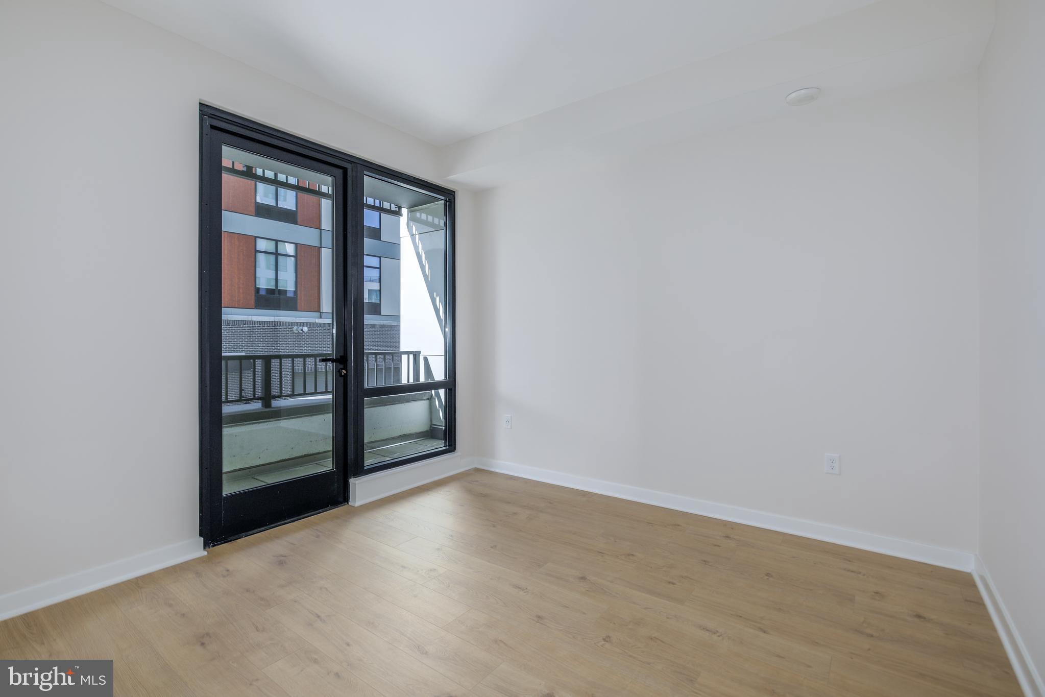 FALLS CHURCH CITY - Residential