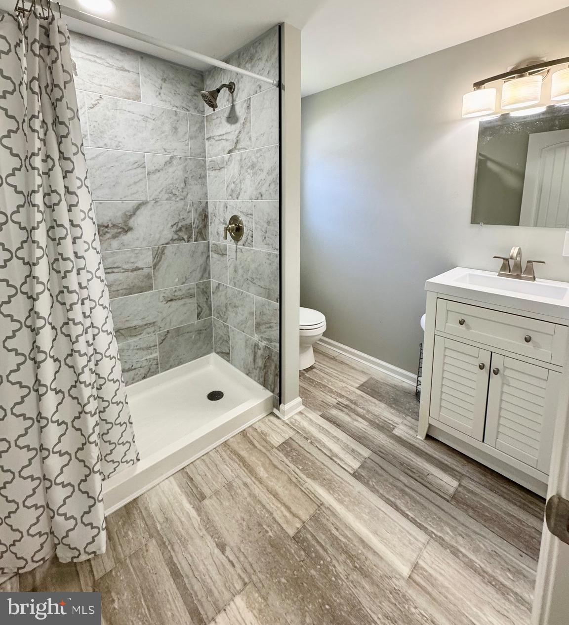 COLONIAL EAST MHP - Residential