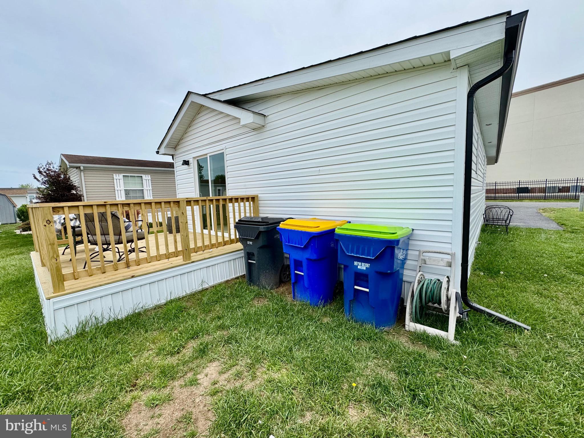 COLONIAL EAST MHP - Residential