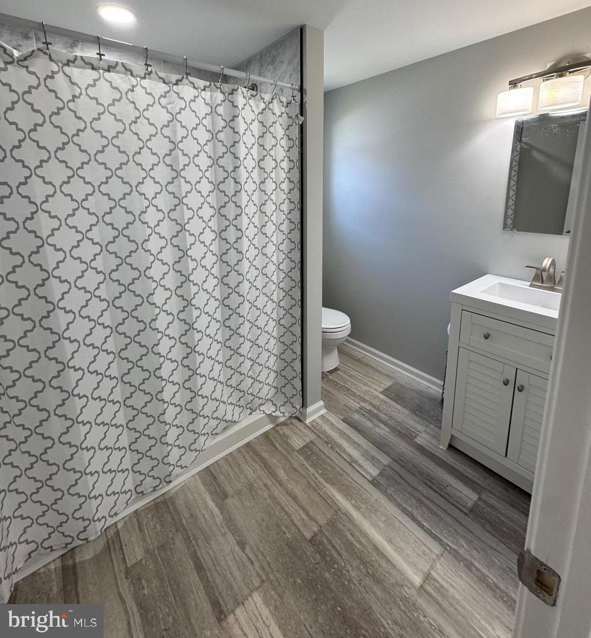 COLONIAL EAST MHP - Residential