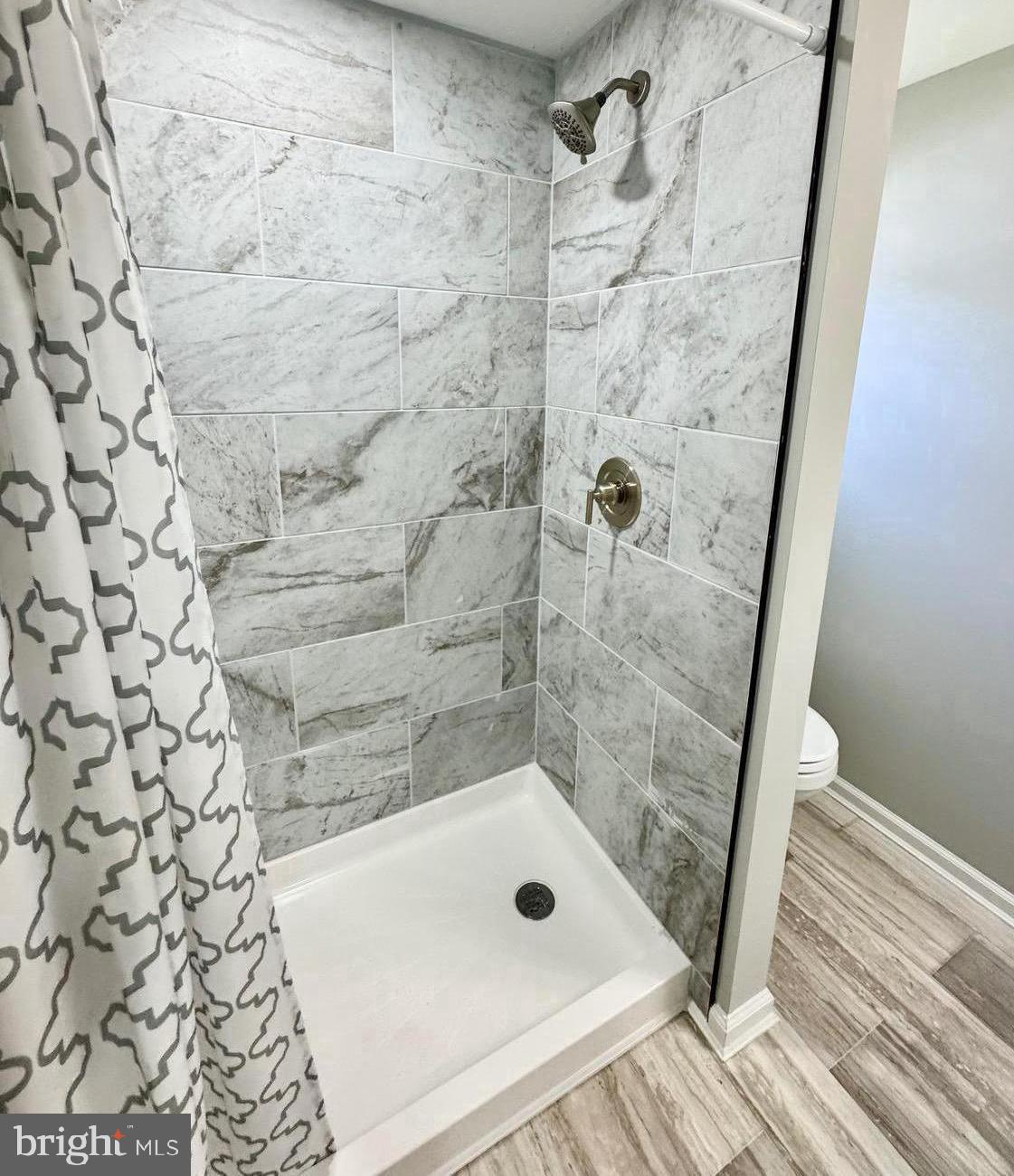 COLONIAL EAST MHP - Residential