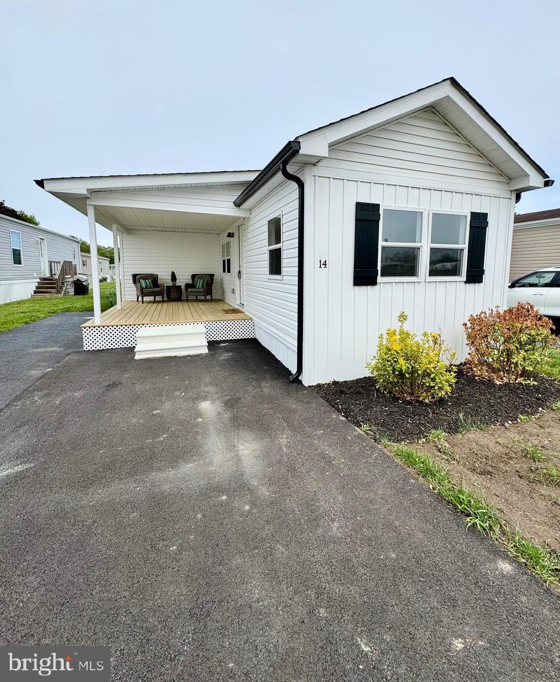 COLONIAL EAST MHP - Residential