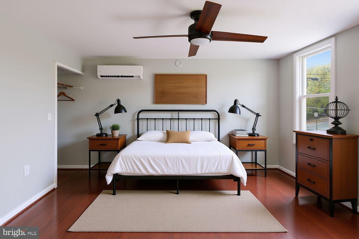 HAMPDEN HISTORIC DISTRICT - Residential