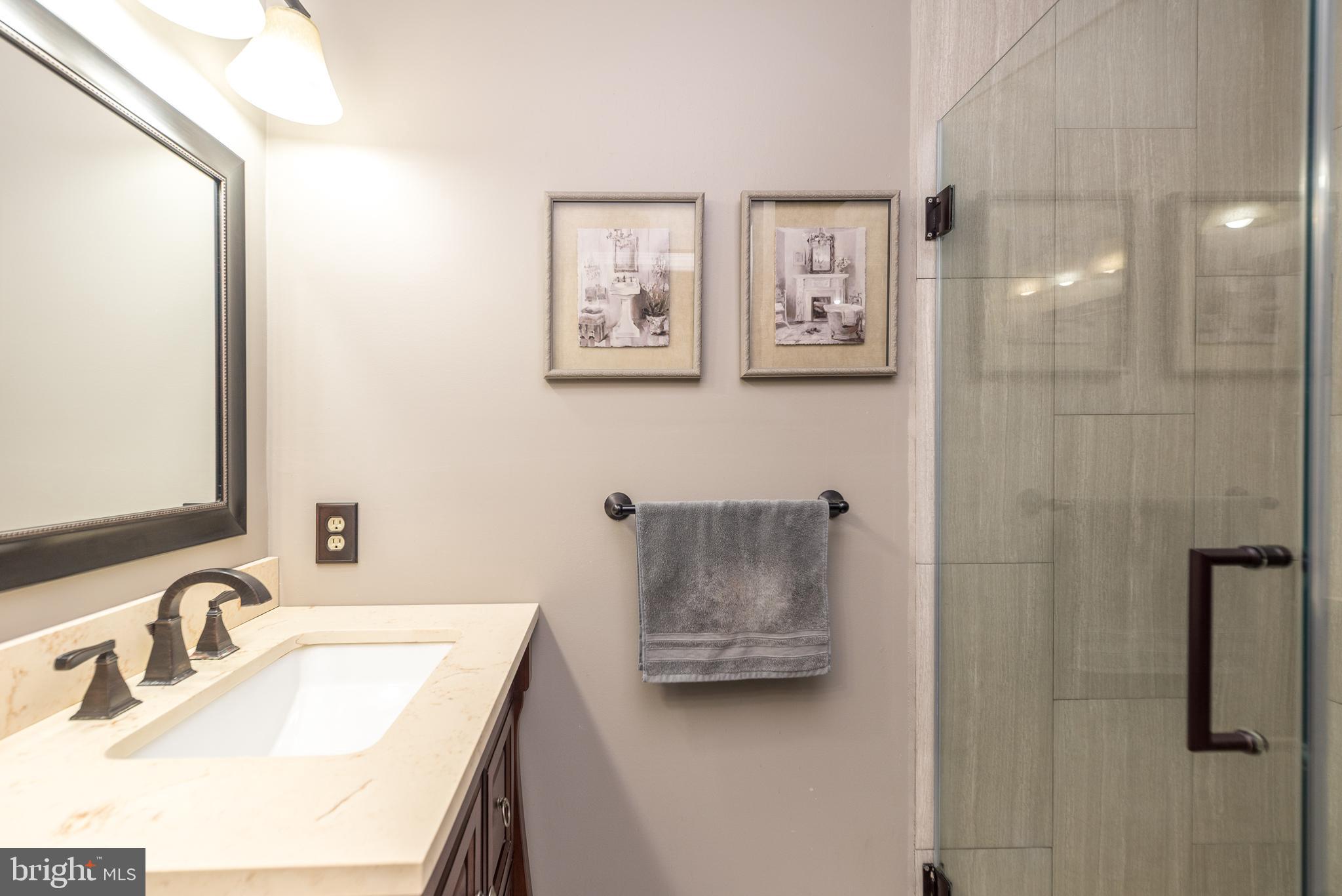 HERITAGE PARK - Residential