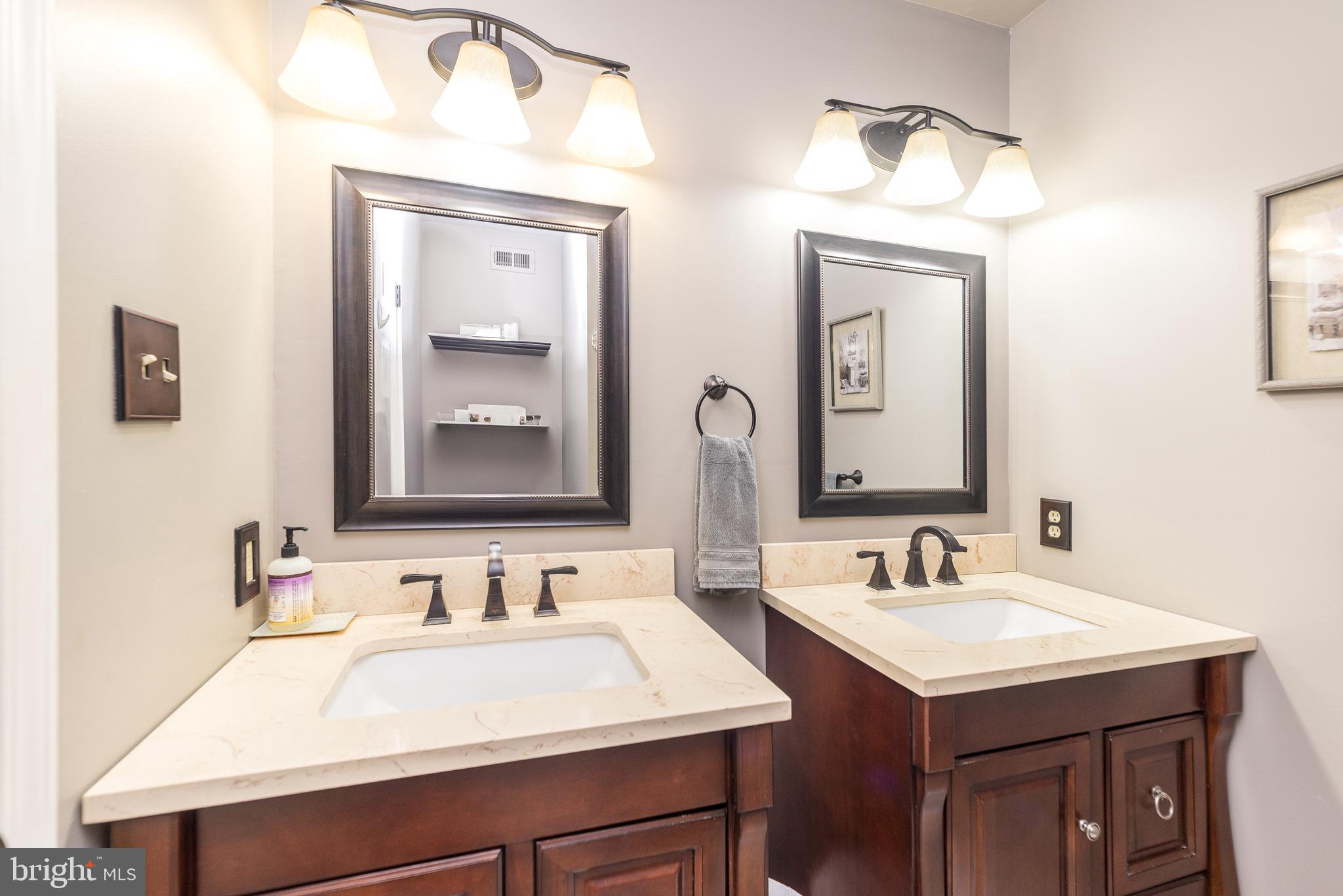 HERITAGE PARK - Residential