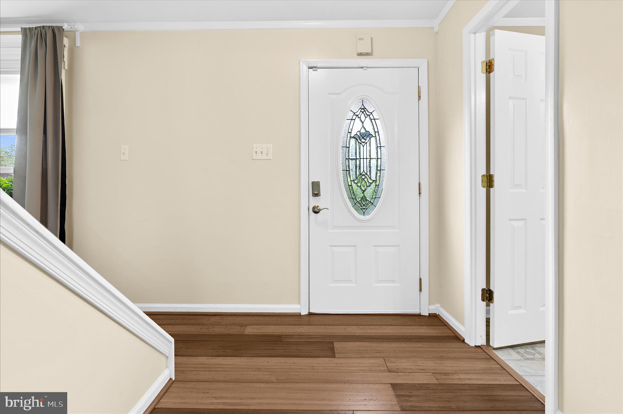 THE PROVINCES - Residential