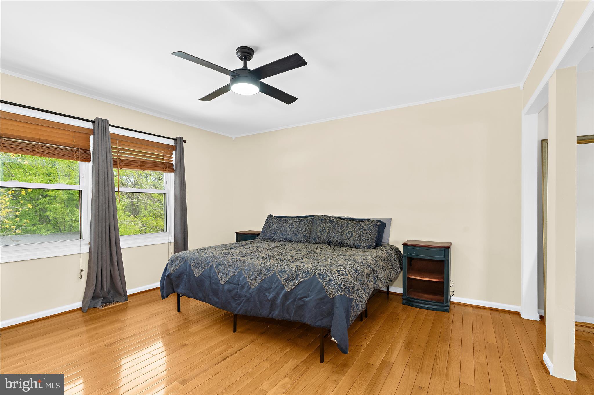 THE PROVINCES - Residential