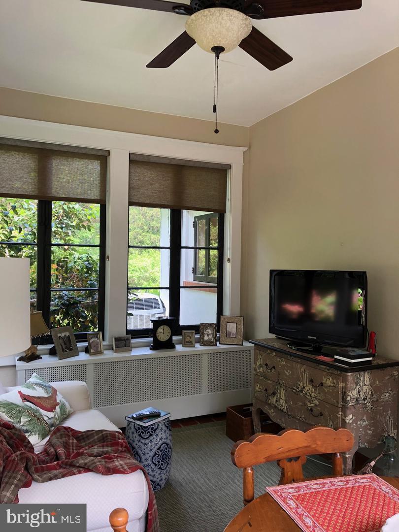 KINGSVILLE - Residential Lease