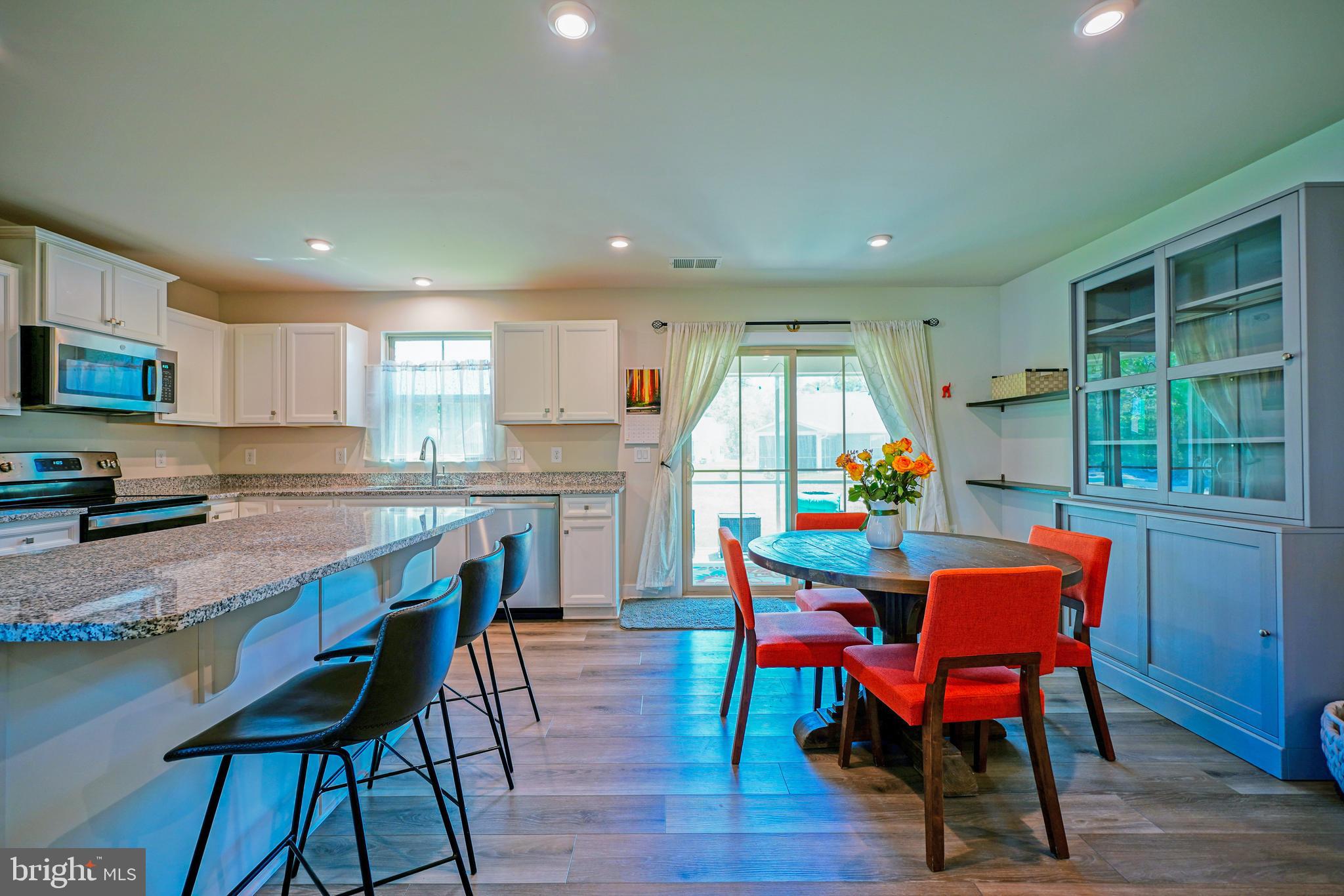 THE VINES OF SANDHILL - Residential