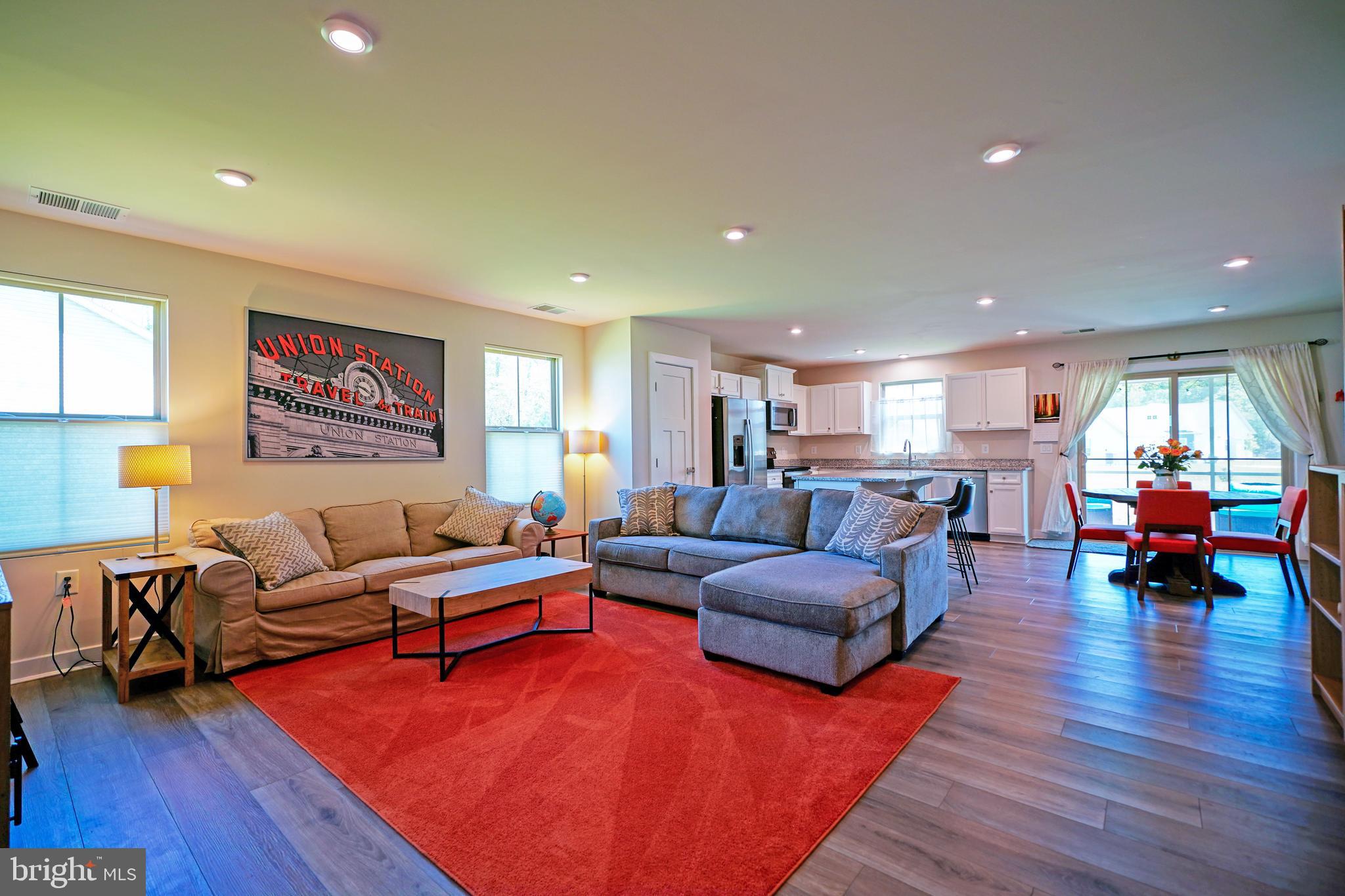 THE VINES OF SANDHILL - Residential