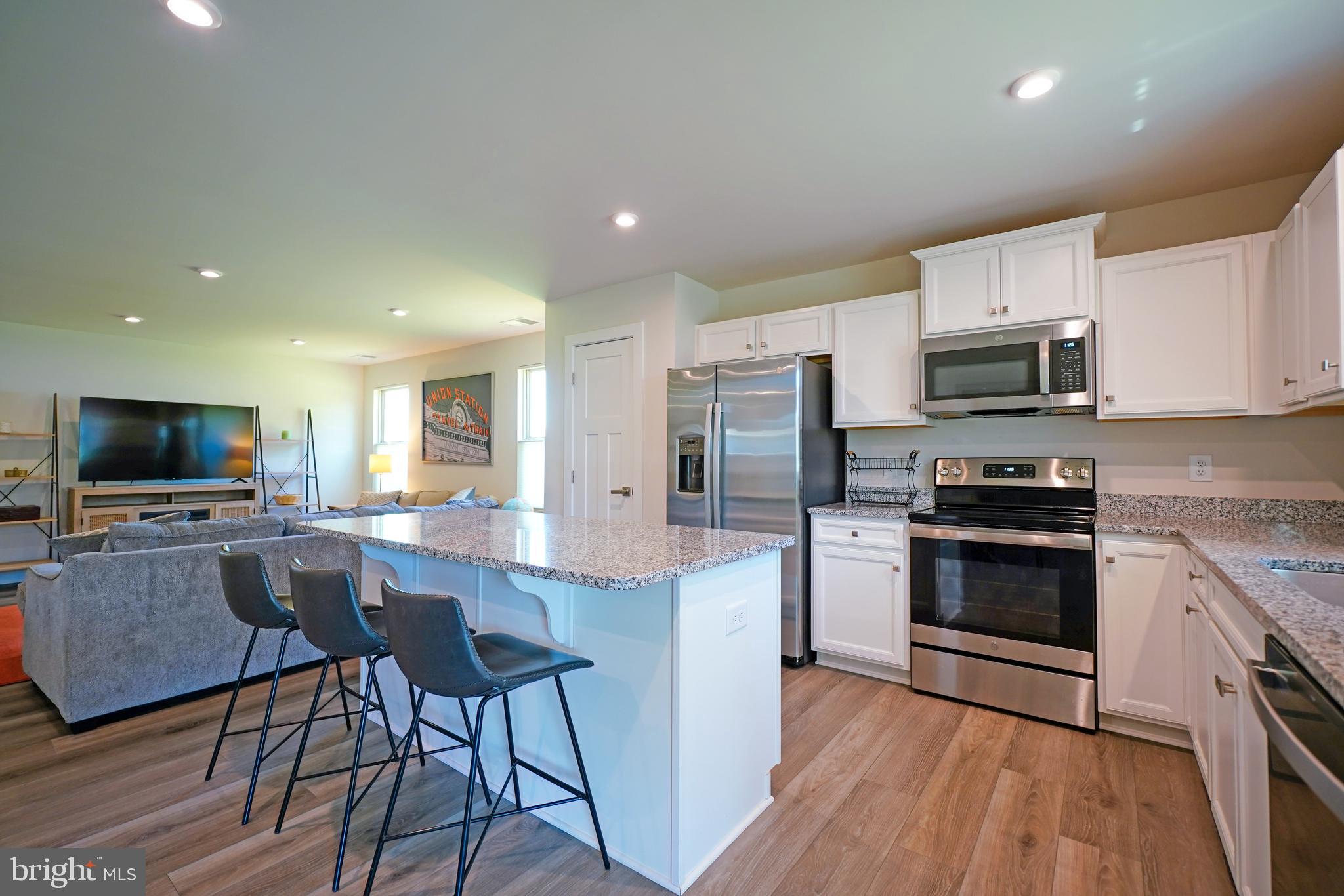 THE VINES OF SANDHILL - Residential