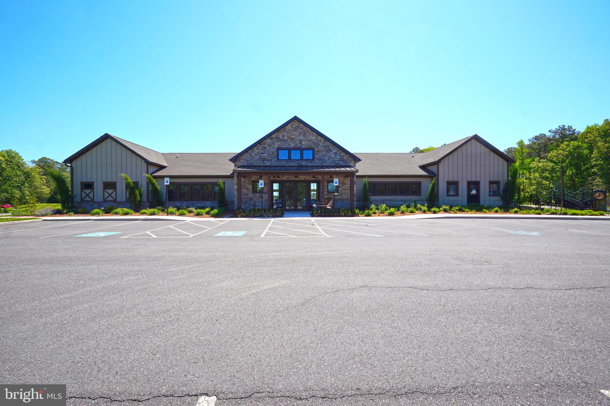 THE VINES OF SANDHILL - Residential