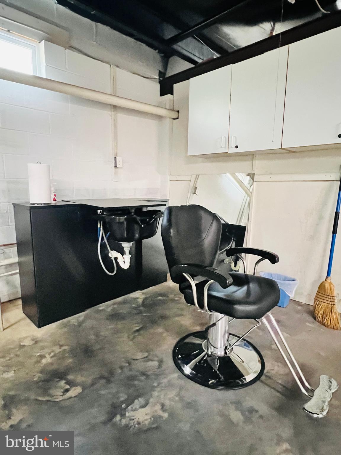 SALEM VIEW - Residential