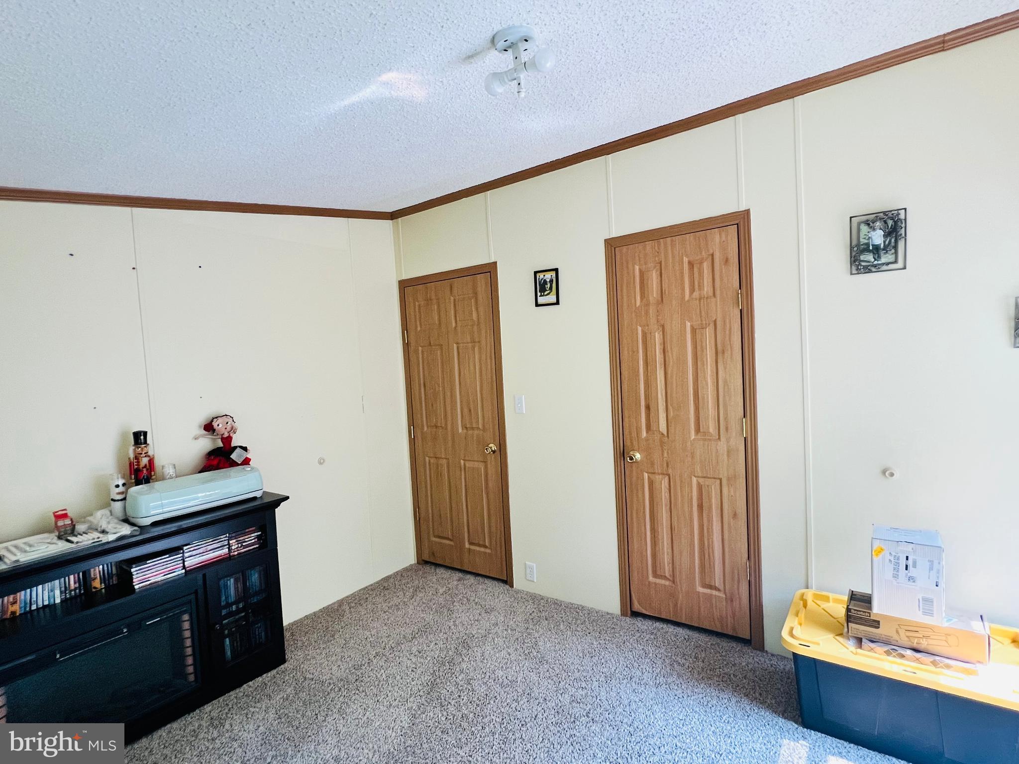 SALEM VIEW - Residential