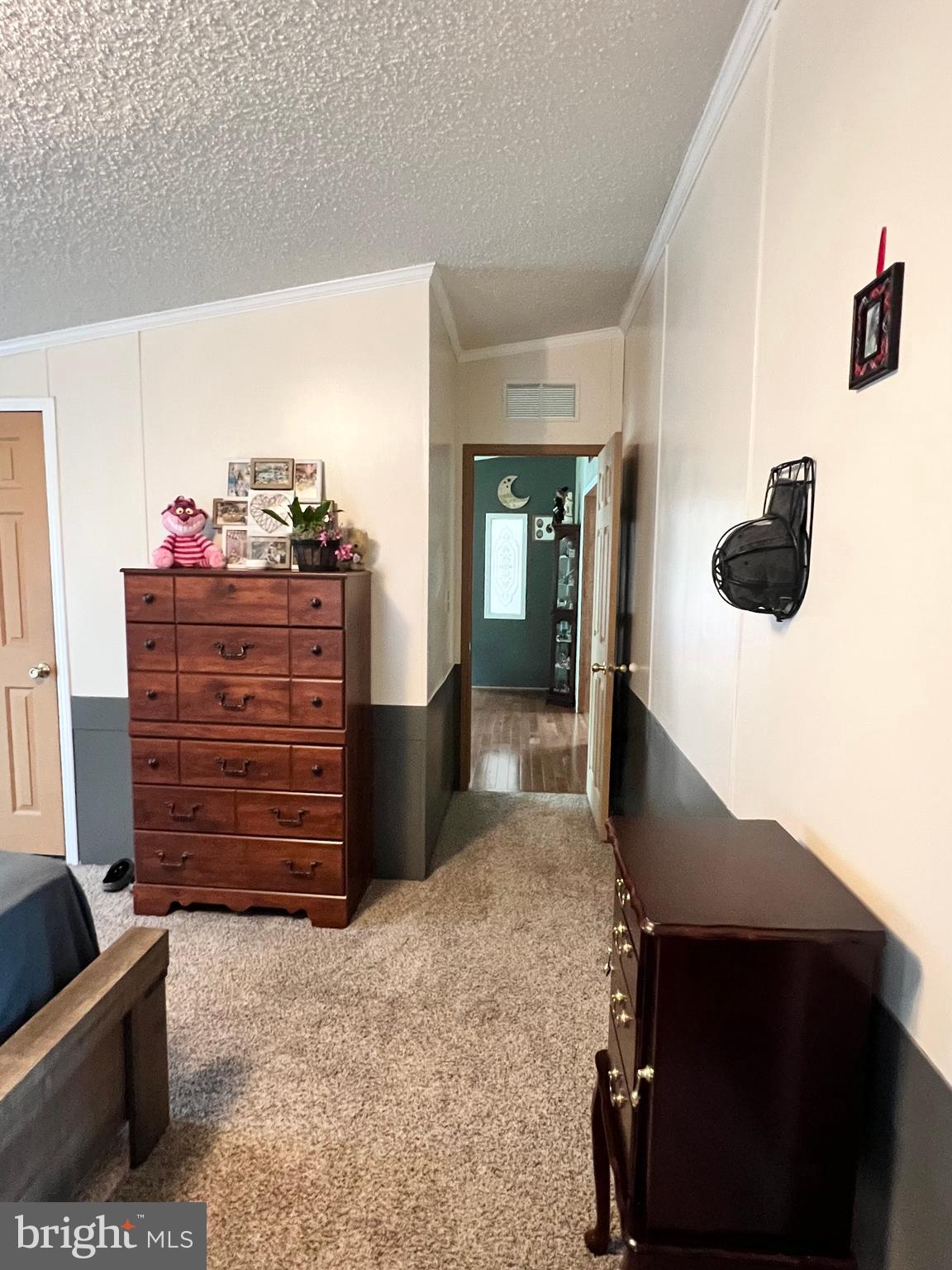 SALEM VIEW - Residential