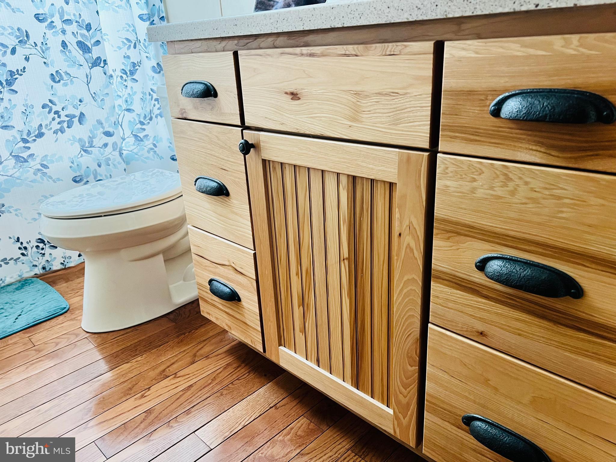 SALEM VIEW - Residential