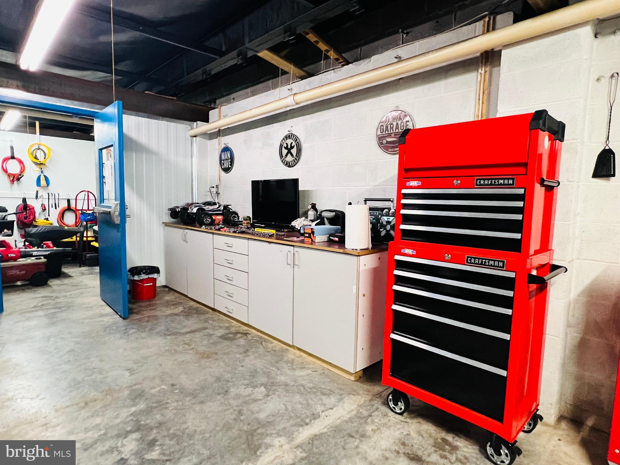 SALEM VIEW - Residential