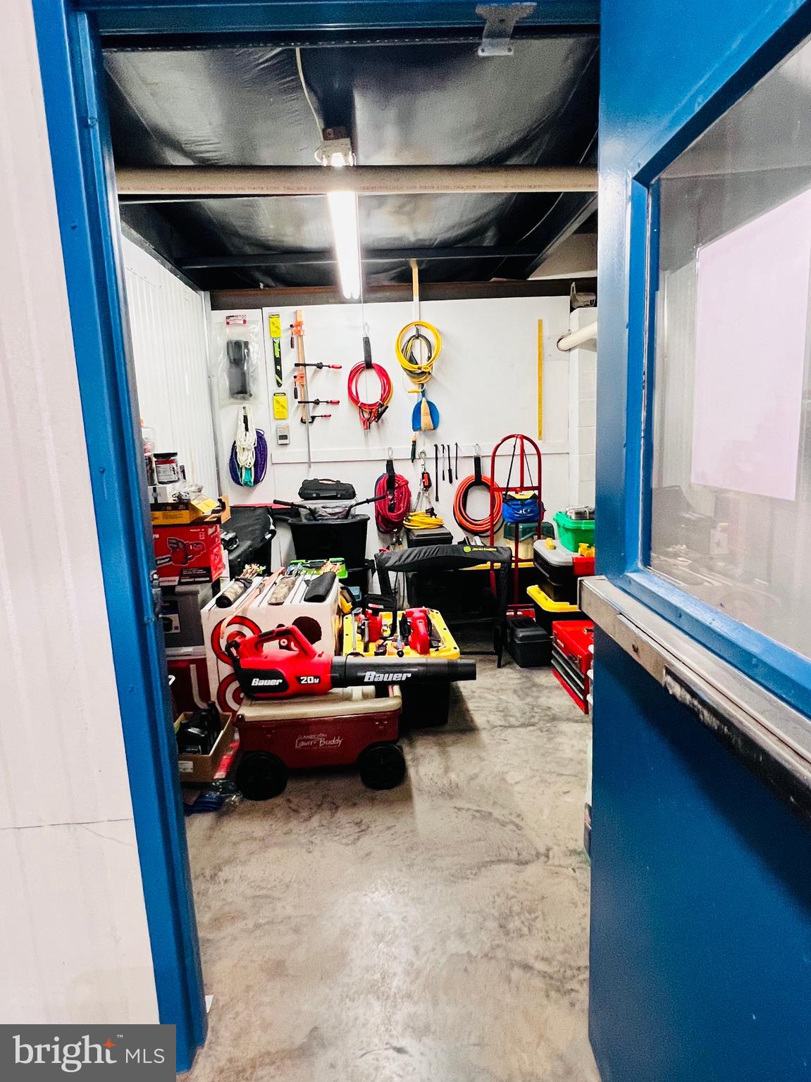 SALEM VIEW - Residential