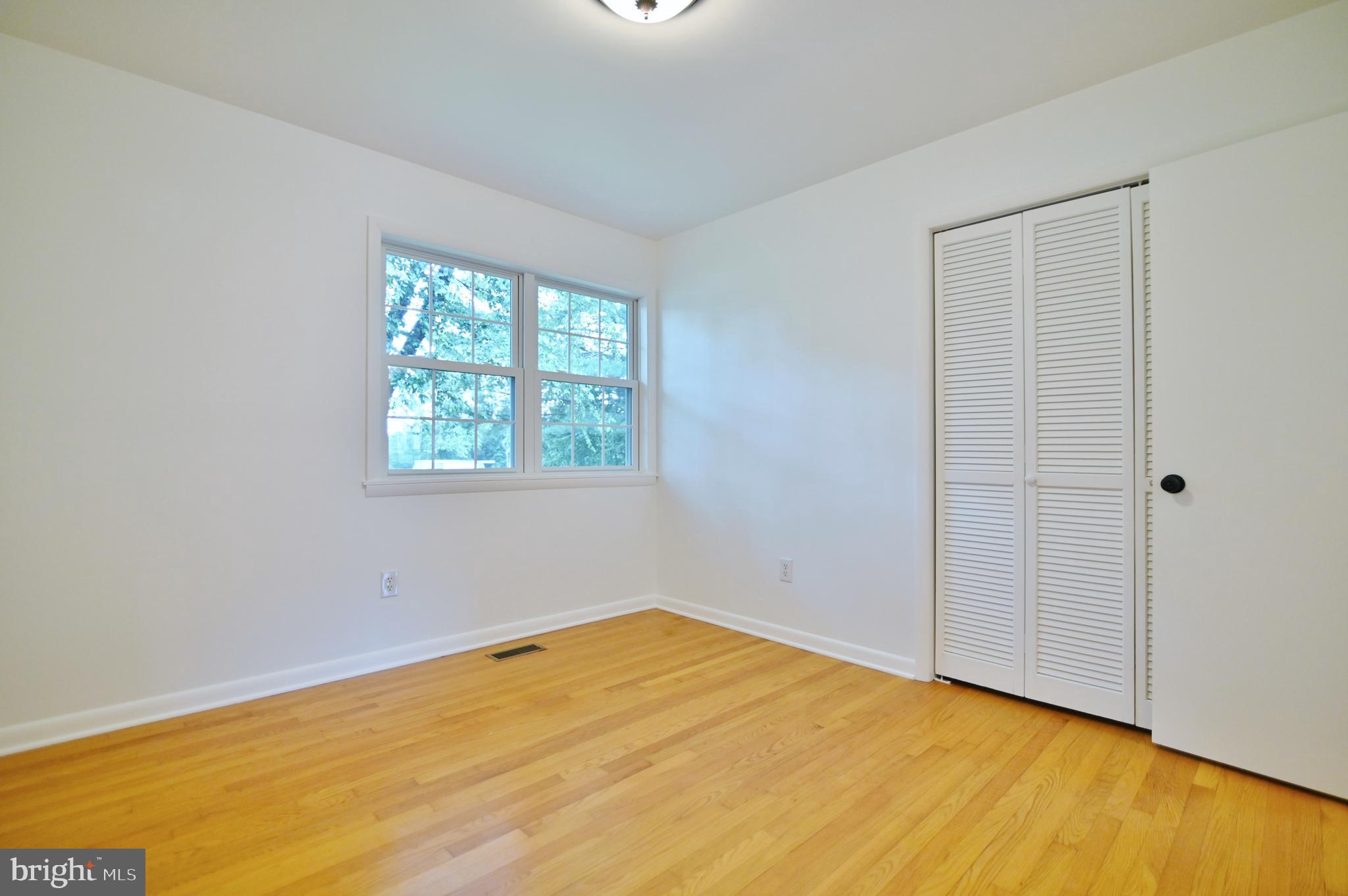 MADISON VILLAGE - Residential