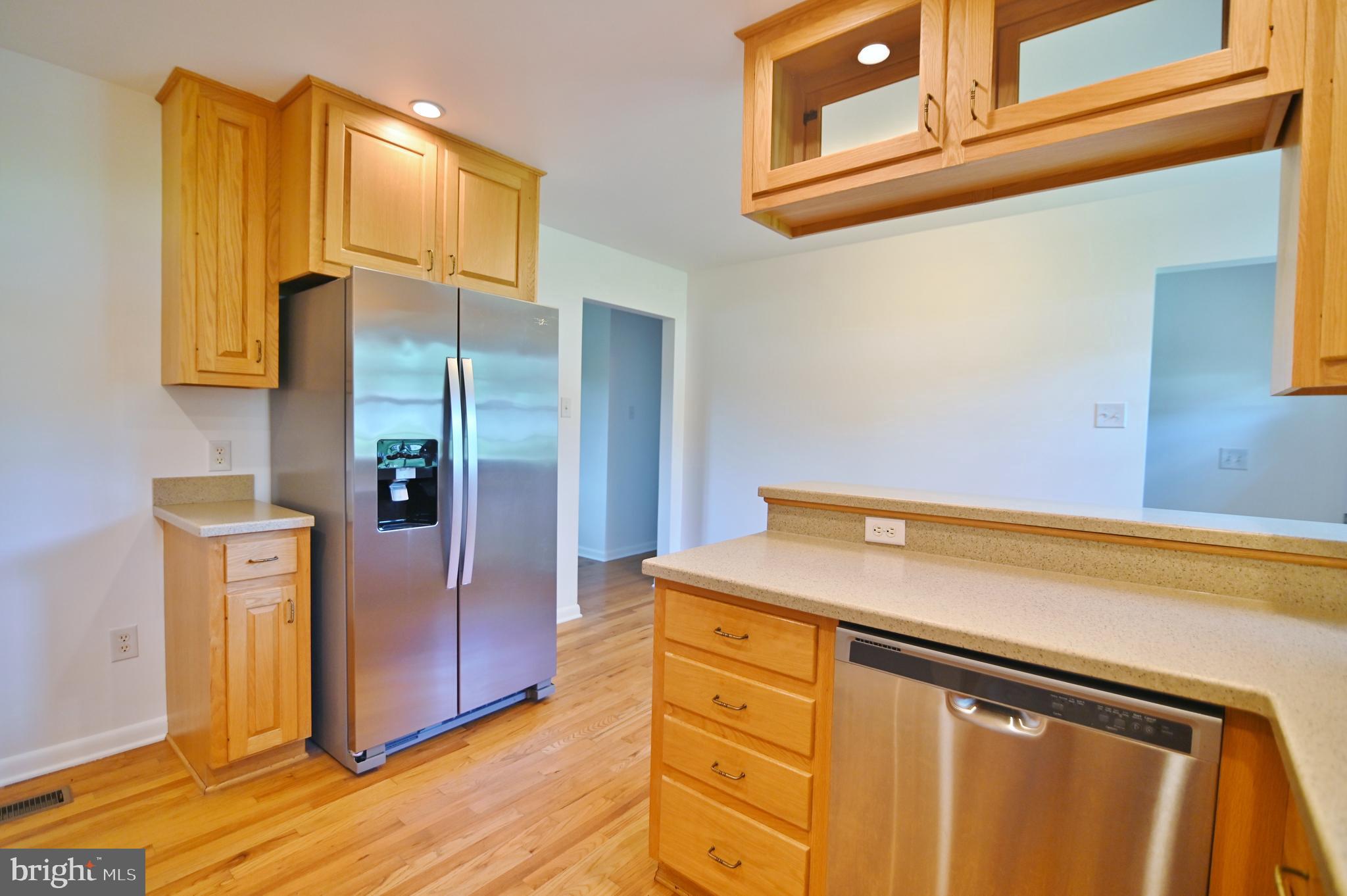 MADISON VILLAGE - Residential