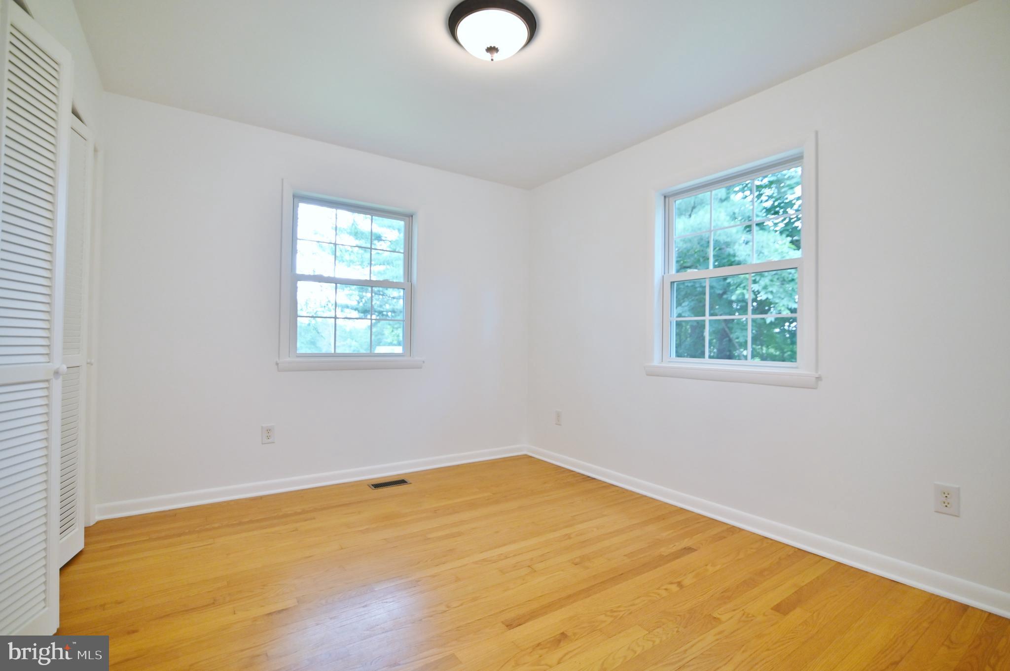 MADISON VILLAGE - Residential