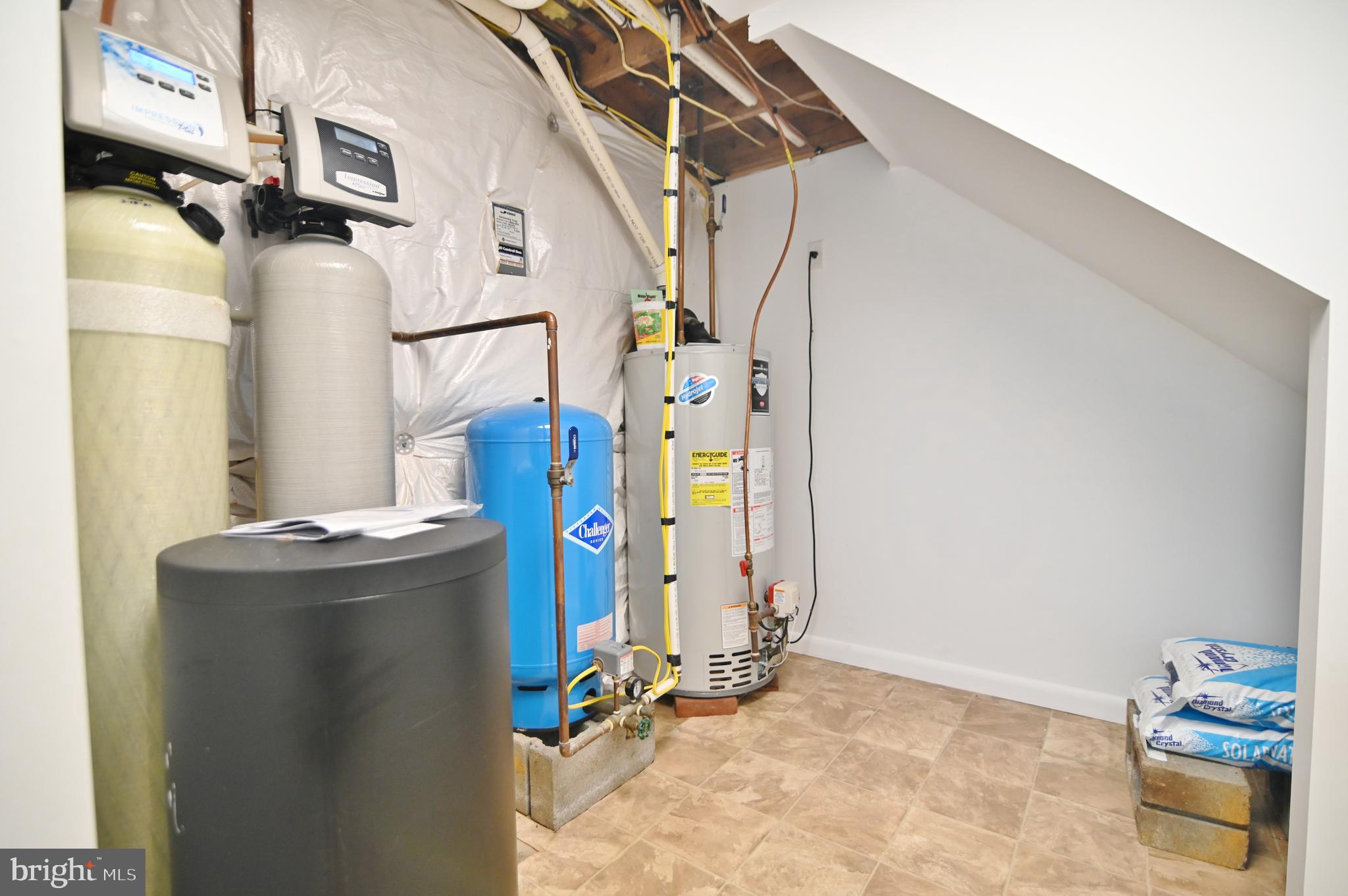 MADISON VILLAGE - Residential