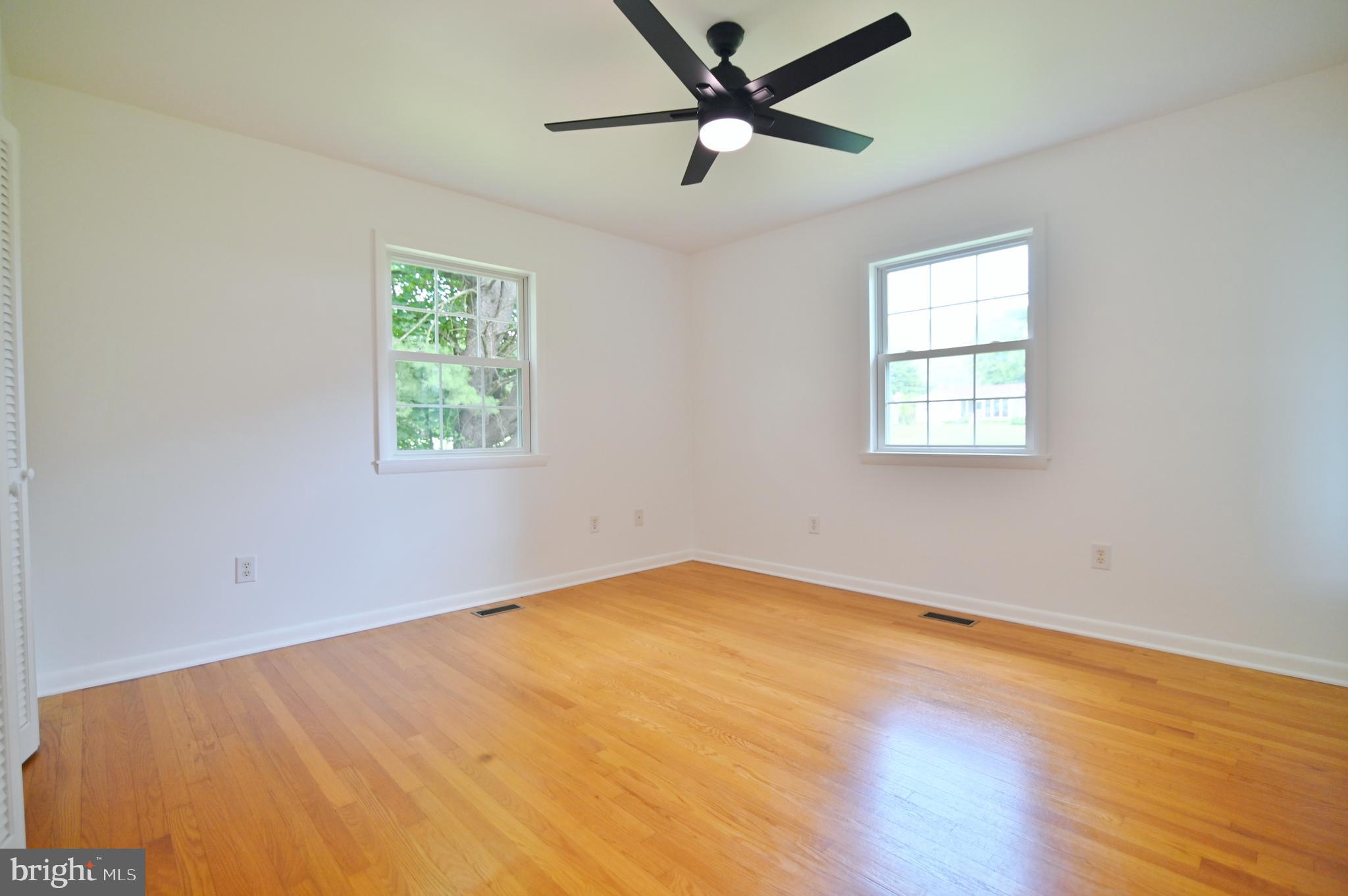 MADISON VILLAGE - Residential