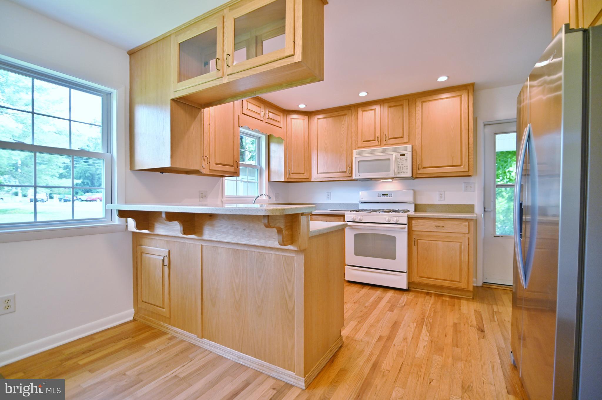 MADISON VILLAGE - Residential