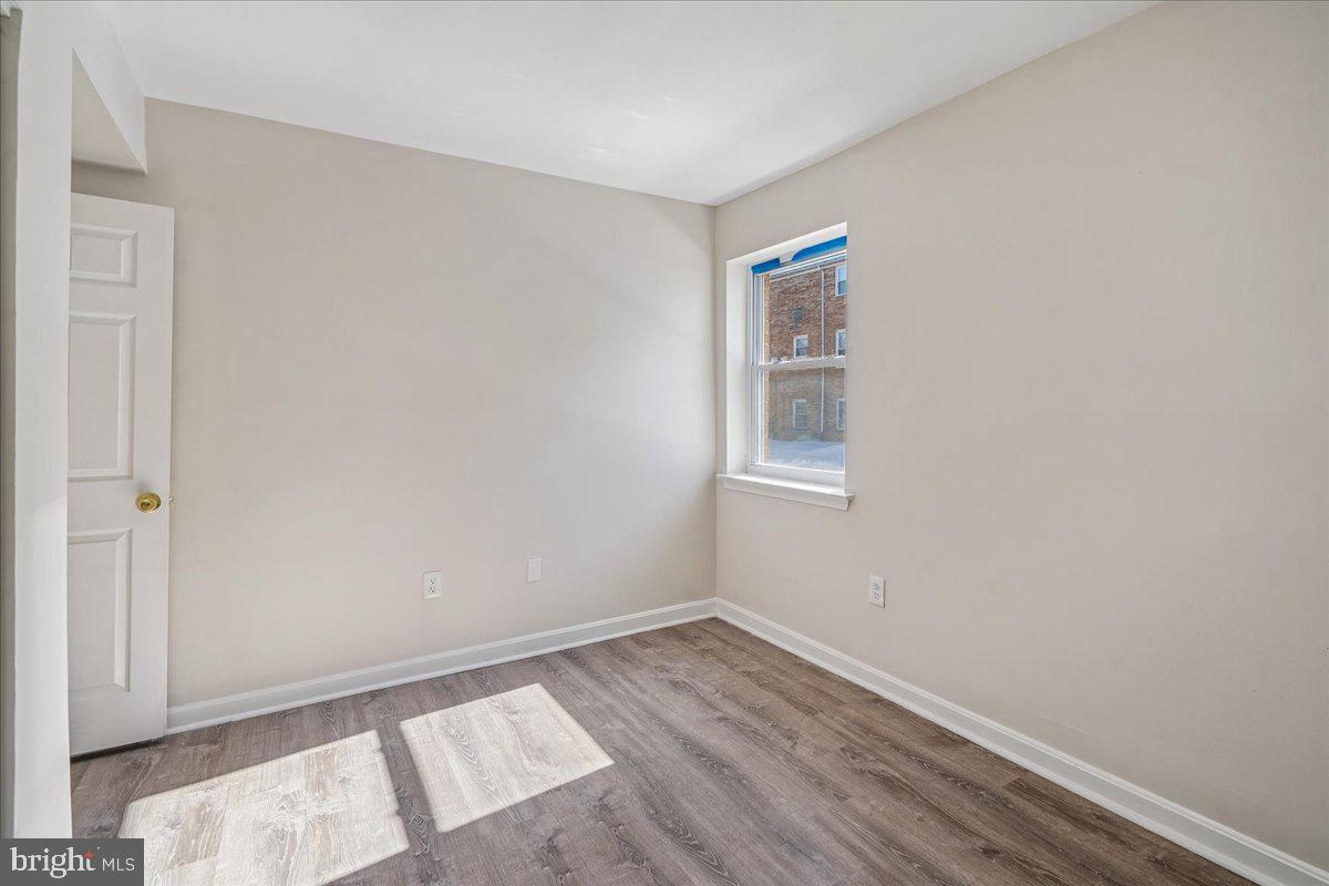 OLD TOWNE VILLAGE CONDOMINIUMS - Residential