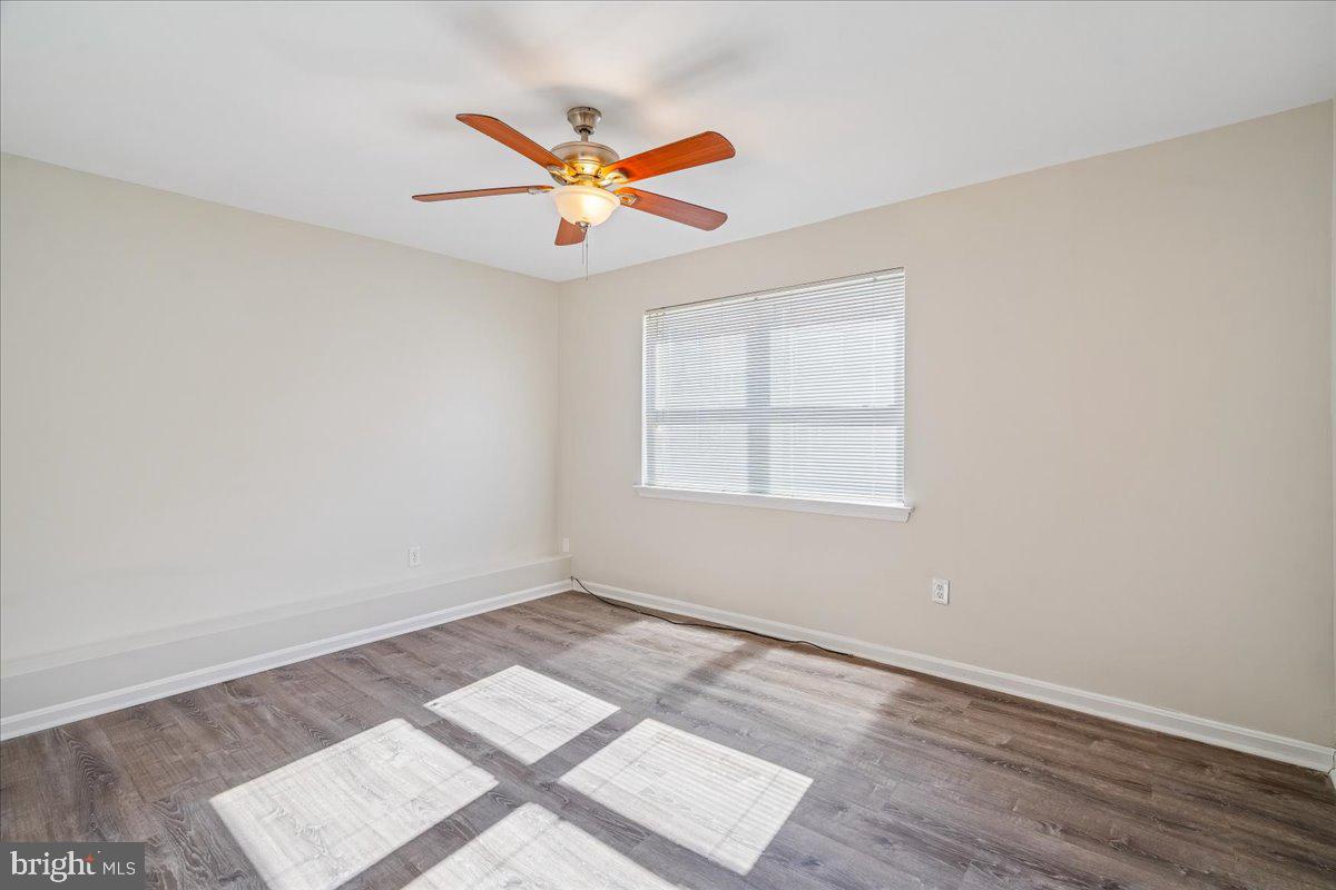 OLD TOWNE VILLAGE CONDOMINIUMS - Residential