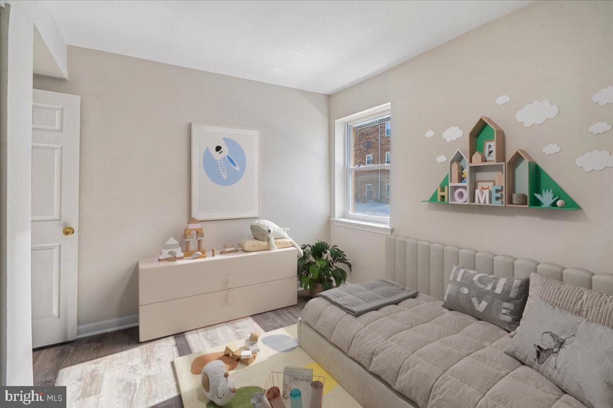 OLD TOWNE VILLAGE CONDOMINIUMS - Residential