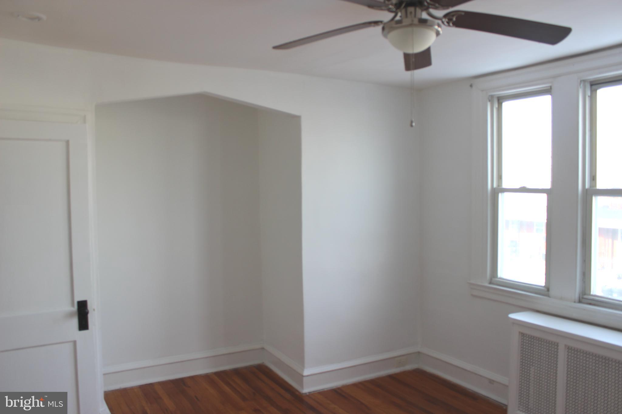 CRESCENTVILLE - Residential